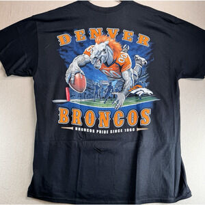 NWT Team Apparel NFL Denver Broncos 2XL Men's T-Shirt Black Team Logo & Colors